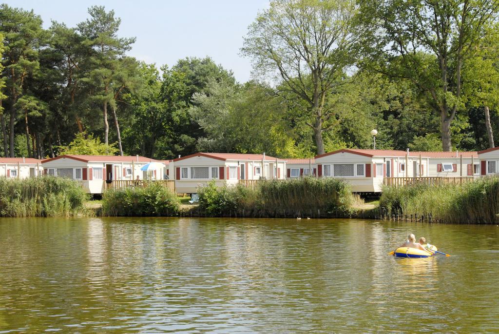 مول Oostappen Vakantiepark Zilverstrand الغرفة الصورة
